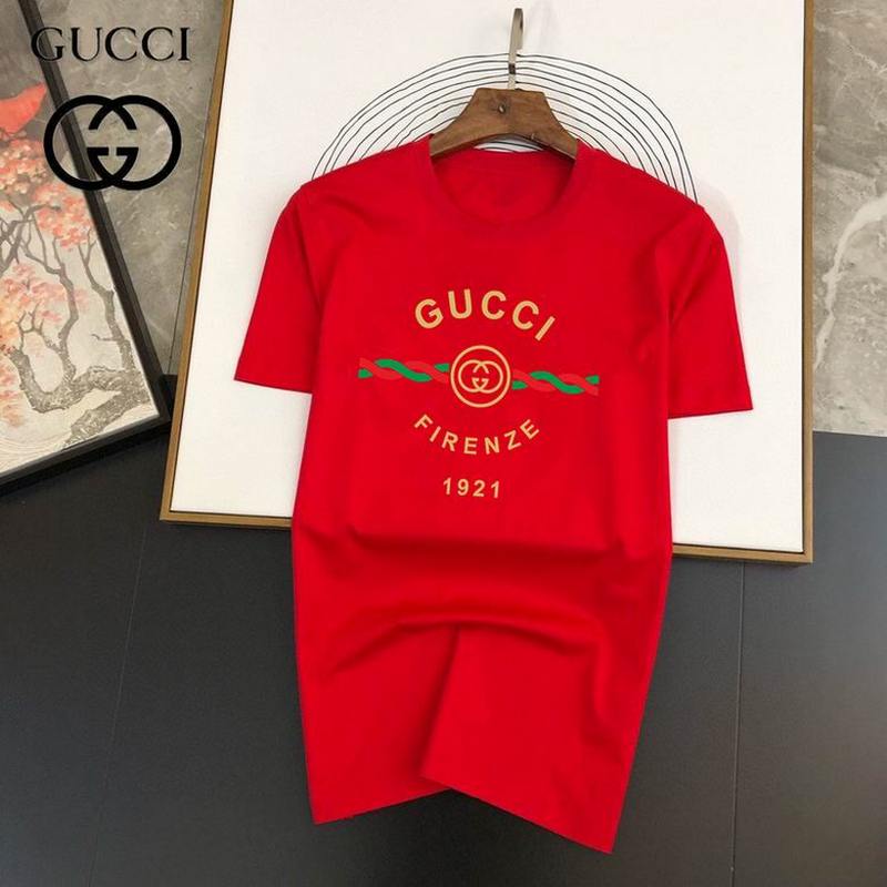 Gucci Men's T-shirts 93